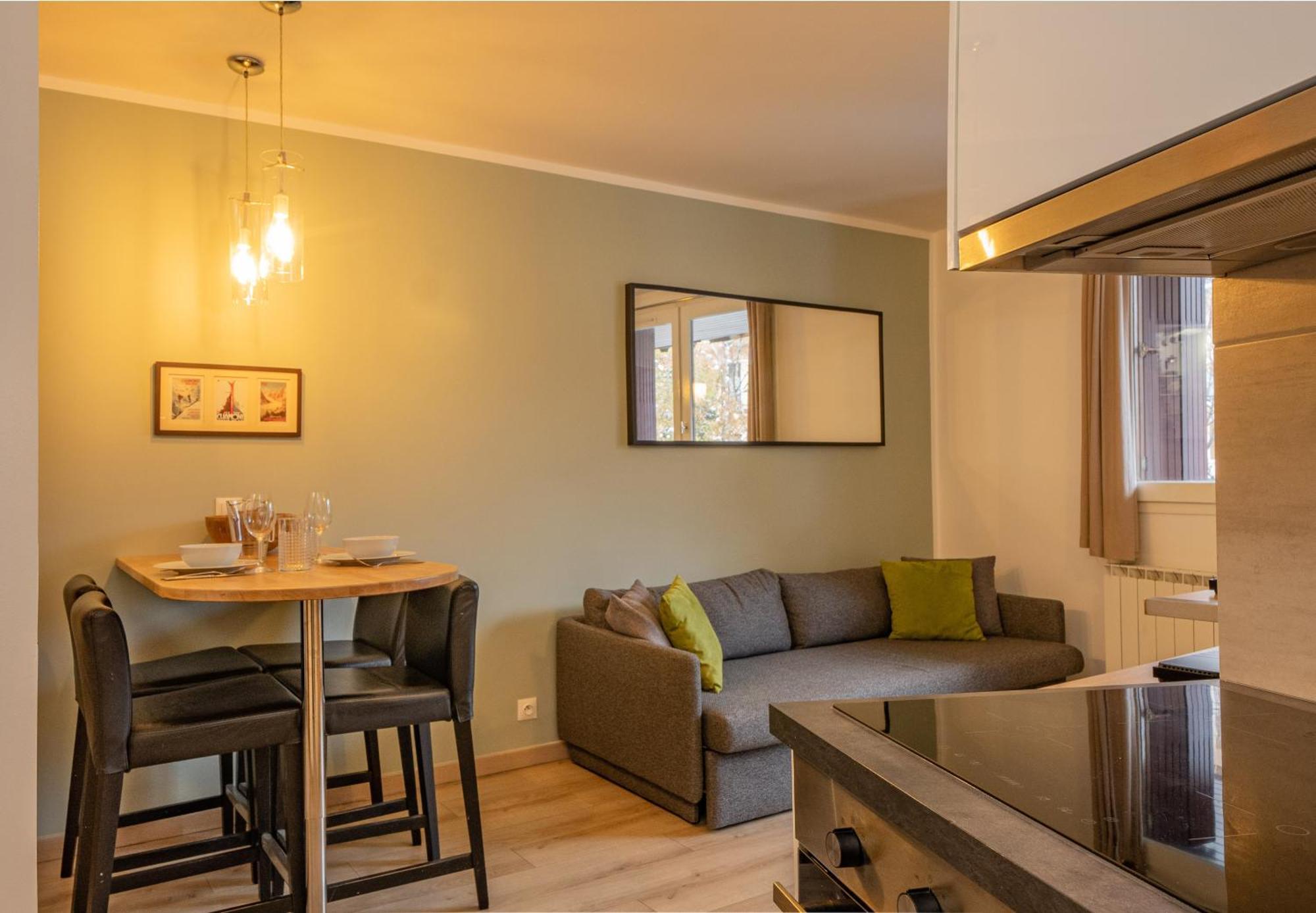 Apartment Lognan 1 - A Chamonix Mont Blanc Haven Exterior foto